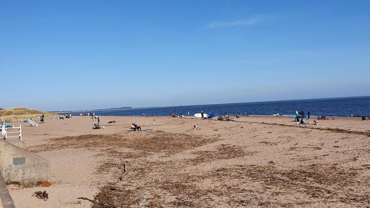Great Location, Large 1 Bed Flat With Parking Lägenhet Broughty Ferry Exteriör bild
